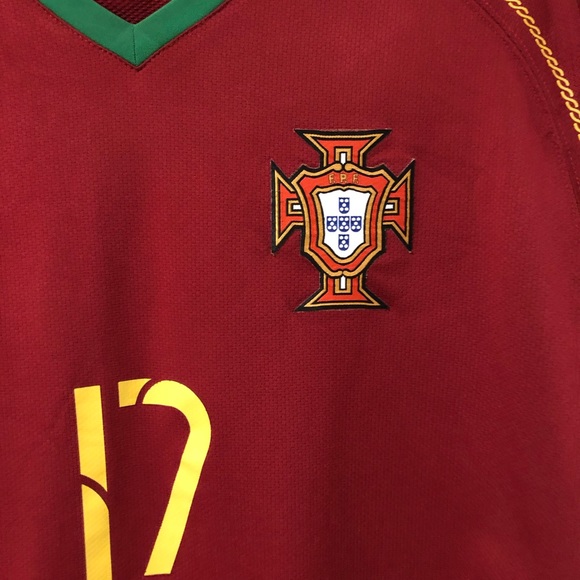 2006 Vintage Portugal World Cup soccer jersey - Picture 2 of 5